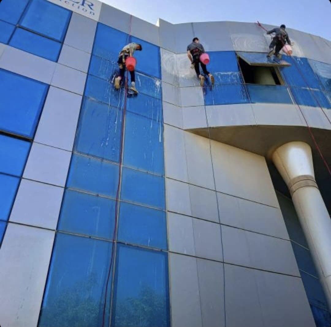 مشروع مجمعات تجارية ومولات